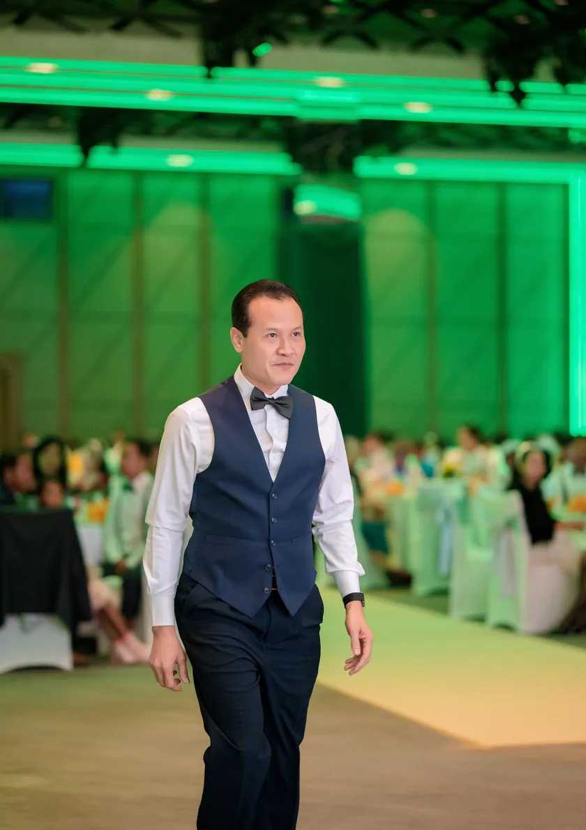 Kimchhan Van, founder and CEO of Geolink Group